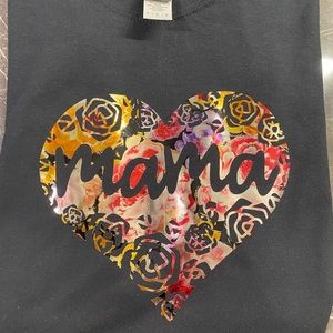 Black heart foil flower mom shirt